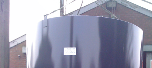 Steel oil tank